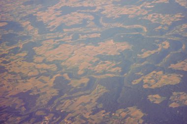 Venedik 'ten Schiphol, Avrupa' ya açılan bir uçak penceresinden görülen kara parçası.