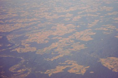Venedik 'ten Schiphol, Avrupa' ya açılan bir uçak penceresinden görülen kara parçası.