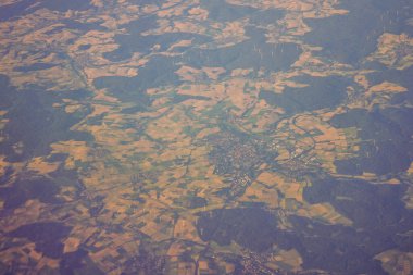 Venedik 'ten Schiphol, Avrupa' ya açılan bir uçak penceresinden görülen kara parçası.