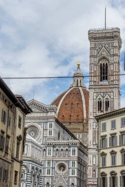 Santa Maria del Fiore Katedrali. Muhteşem Rönesans Kubbesi. Tasarımı Filippo Brunelleschi tarafından Floransa, İtalya 'da yapıldı.
