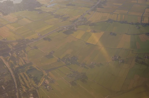 Utsikt Över Jordmassan Sedd Från Ett Flygplansfönster Från Venedig Till — Stockfoto