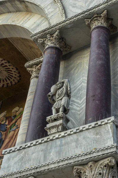 Europa Italia Venezia Basilica San Marco Bassa Vista Angolo Statue — Foto Stock