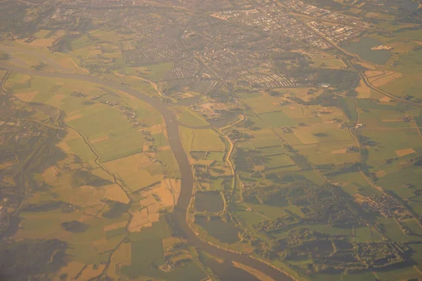 Utsikt Över Jordmassan Sedd Från Ett Flygplansfönster Från Venedig Till — Stockfoto