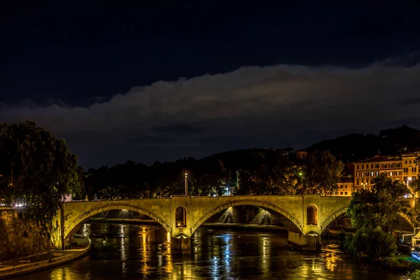 Tiber River Flowing Bridge Rome Italy — Stock Photo, Image