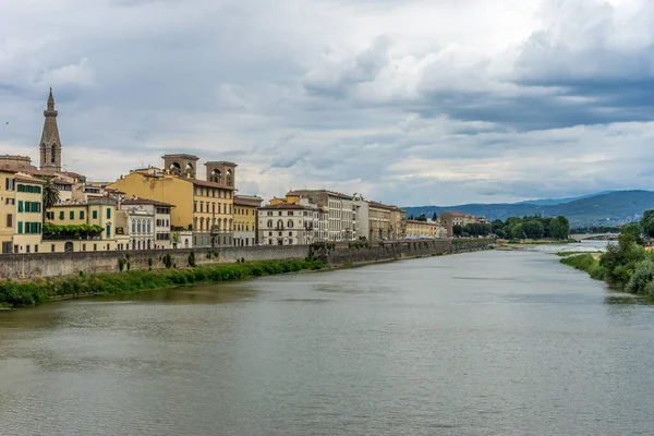 Widok Panoramę Florencji Nad Rzeką Arno Włochy — Zdjęcie stockowe