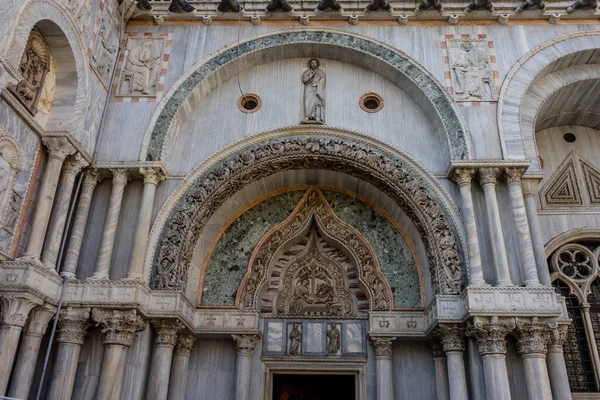 Evropa Itálie Benátky Bazilika Marka Nízký Úhel Pohledu Ornátní Budoucnosti — Stock fotografie