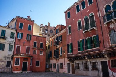 Venedik, İtalya - 30 Haziran 2018: Venedik 'in İtalya' daki şehir ve şehir manzarası