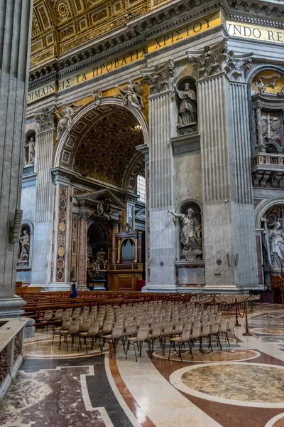 Vatican City Italy June 2018 Decorated Interiors Saint Peter Basilica — Stock Photo, Image