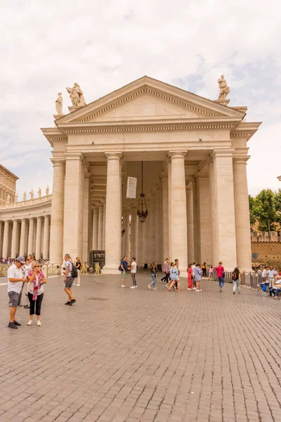 Vatikánváros Olaszország 2018 Június Szent Péter Bazilika Homlokzata Vatikánvárosi Szent — Stock Fotó