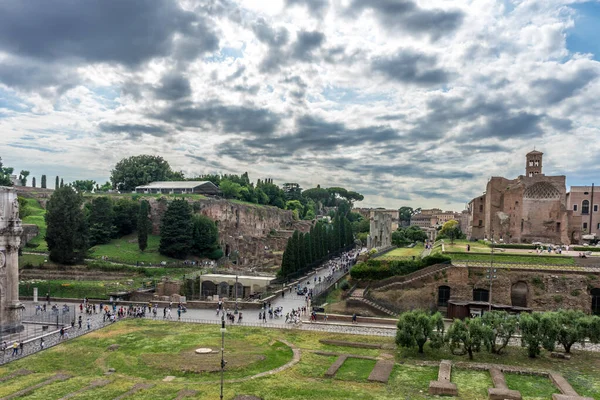 Рим Італія Червня 2018 Стародавні Руїни Римському Форумі Храму Венери — стокове фото