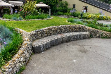 Florence, İtalya - 25 Haziran 2018: İtalya 'nın Floransa kentindeki Piazzale Michelangelo Meydanı' nda turistler