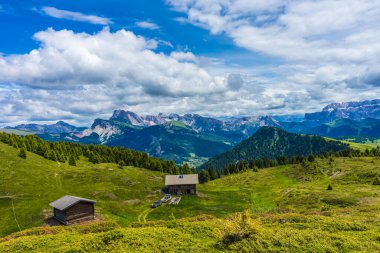 Seiser Alm, İtalya - 29 Haziran 2018: Seiser Alm, Alpe Di Siusi, İtalya