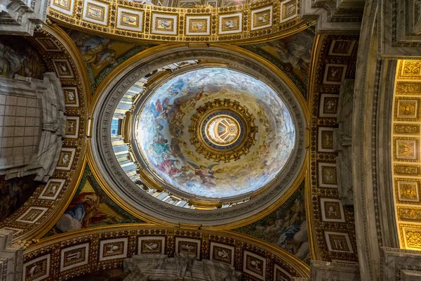 Vatican City Italy June 2018 Decoration Ceiling Dome Saint Peter — Stock Photo, Image