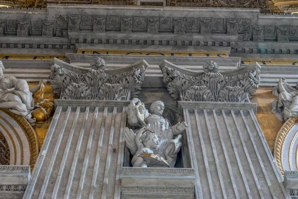 Cidade Vaticano Itália Junho 2018 Estátua Mármore Branco Com Santo — Fotografia de Stock