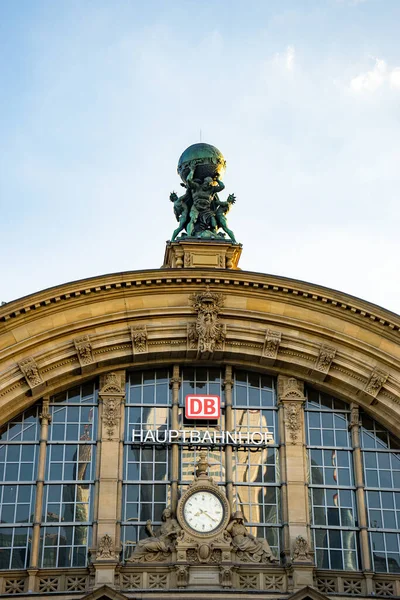 Frankfurt Alemania Mayo 2018 Puesta Sol Estación Tren Bahnhof Frankfurt — Foto de Stock