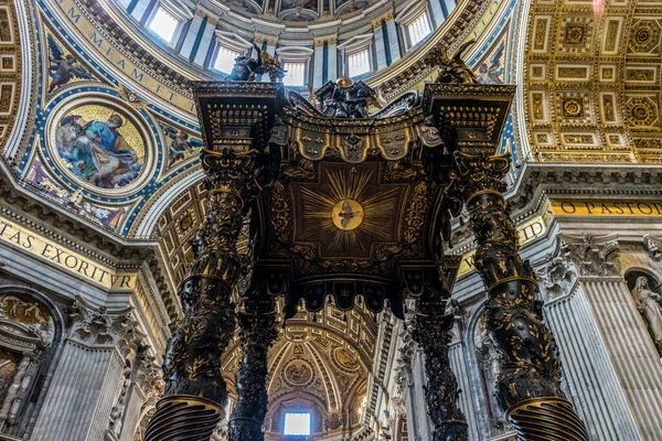 Cidade Vaticano Itália Junho 2018 Interiores Decorados Basílica São Pedro — Fotografia de Stock