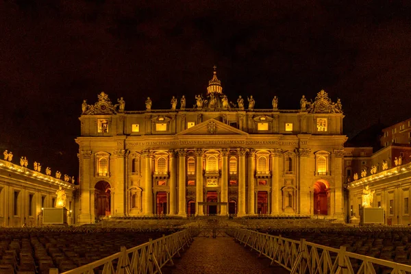 Città Del Vaticano Italia Giugno 2018 Basilica San Pietro Illuminata — Foto Stock