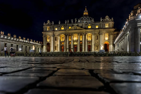 Cidade Vaticano Itália Junho 2018 Basílica São Pedro Iluminada Com — Fotografia de Stock