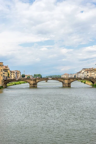 Florencia Italia Junio 2018 Puente Sobre Río Arno Florencia Italia —  Fotos de Stock