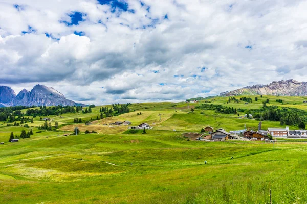 Seiser Alm Italy Червня 2018 Cityscape Townscape Seiser Alm Alpe — стокове фото