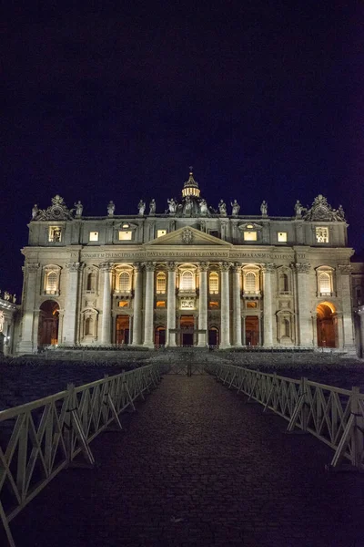 Città Del Vaticano Italia Giugno 2018 Basilica San Pietro Illuminata — Foto Stock