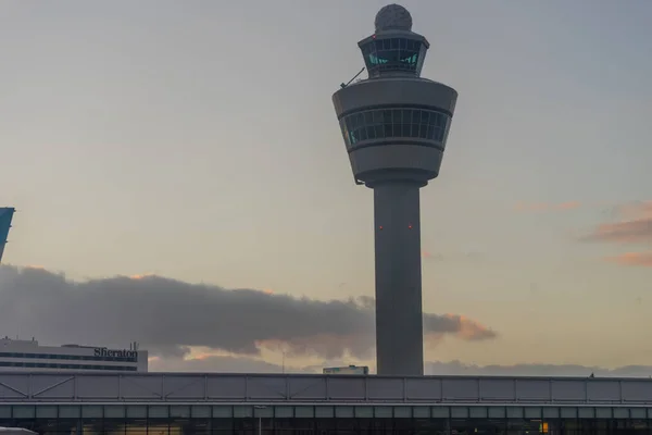 Amsterdam Schiphol Haziran 2018 Schiphol Havaalanı Kontrol Kulesi — Stok fotoğraf