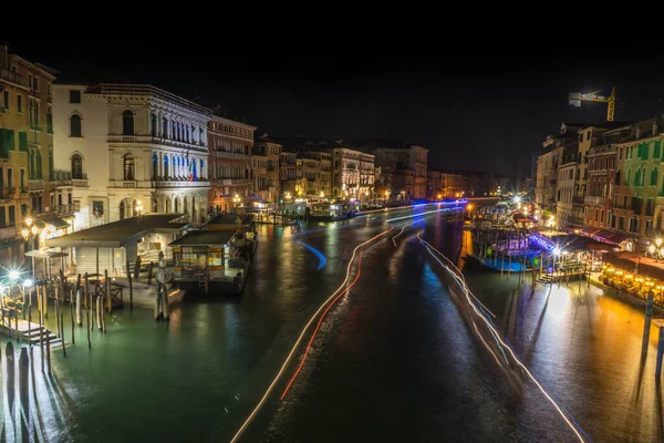 Βενετία Ιταλία Ιουνίου 2018 Μεγάλο Κανάλι Στη Βενετία Ιταλία Νύχτα — Φωτογραφία Αρχείου