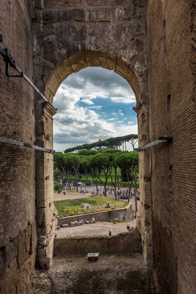 Roma Italia Junio 2018 Ruinas Del Foro Romano Vistas Través —  Fotos de Stock