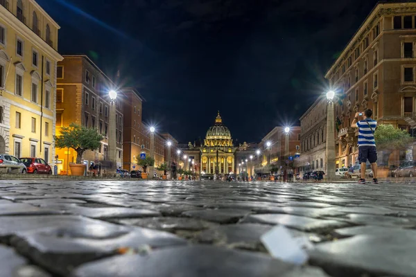 Vatikánváros Olaszország 2018 Június Szent Péter Bazilika Éjszaka Világít Vatikánváros — Stock Fotó