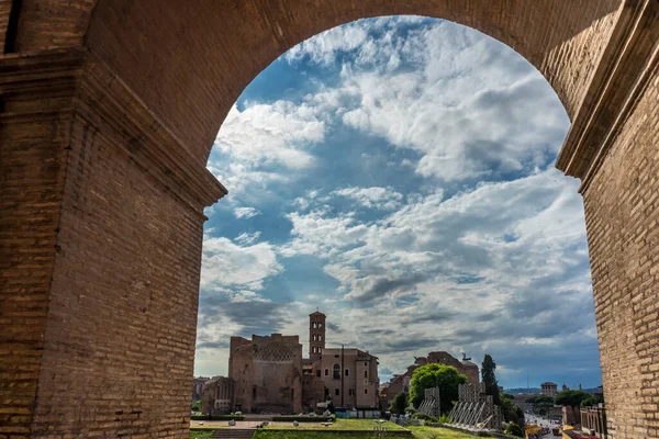 Rom Italien Juni 2018 Antika Ruinerna Vid Forum Romanum För — Stockfoto
