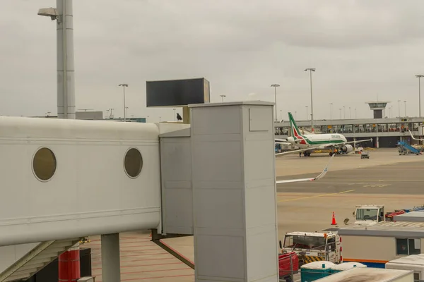 Amsterdam Schiphol Junho 2018 Avião Alitalia Aeroporto Schiphol — Fotografia de Stock