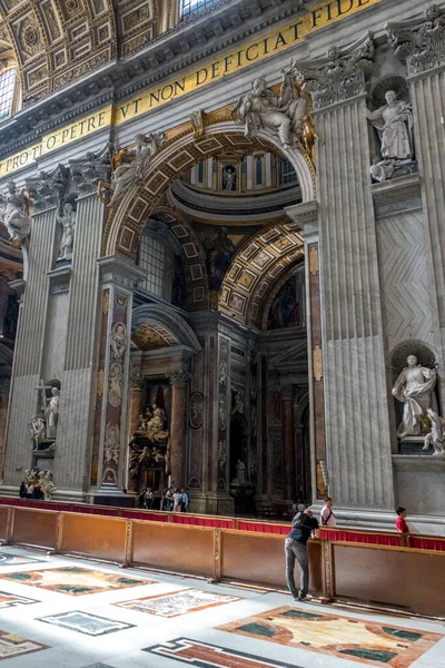 Cidade Vaticano Itália Junho 2018 Interiores Decorados Basílica São Pedro — Fotografia de Stock