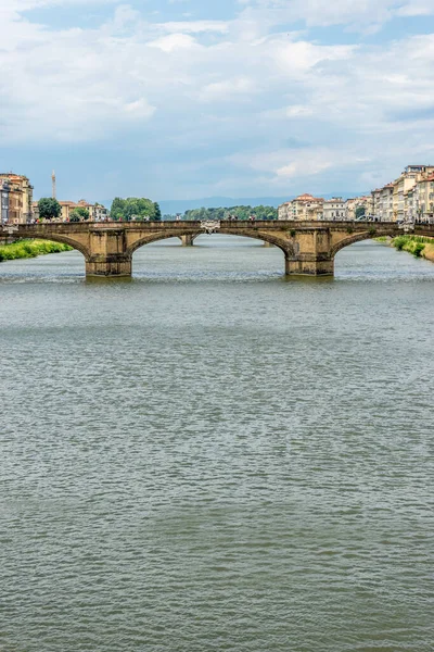 Florencia Italia Junio 2018 Puente Sobre Río Arno Florencia Italia —  Fotos de Stock