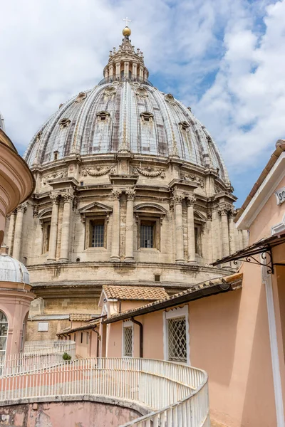 Vatican City Italy June 2018 Dome Saint Peter Basilica Viewed — Stock Photo, Image