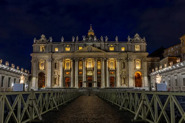 Città Del Vaticano Italia Giugno 2018 Basilica San Pietro Illuminata — Foto Stock