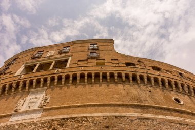 Roma, İtalya - 23 Haziran 2018: Roma, İtalya 'daki Hadrian Anıtmezarı Sant Angelo Kalesi