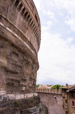 Roma, İtalya - 23 Haziran 2018: Roma, İtalya 'daki Hadrian Anıtmezarı Sant Angelo Kalesi