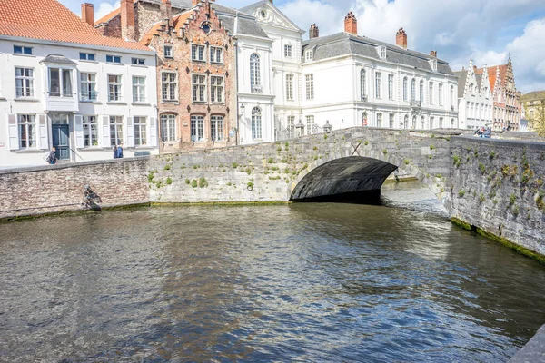Una Vista Sul Ponte Koningstraat Brugge Belgio Una Luminosa Giornata — Foto Stock
