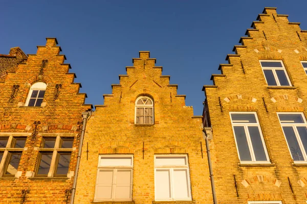 Europa Belgio Bruges Grande Edificio Mattoni — Foto Stock