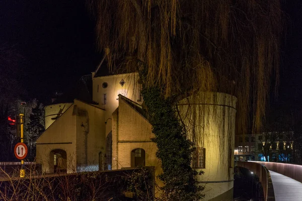 Belgio Bruges Smedenpoort Notte — Foto Stock