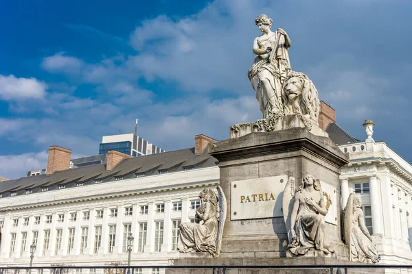 Het Standbeeld Van Patria Een Monument Gewijd Aan Martelaren Van — Stockfoto