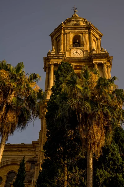 España Málaga Europa Una Torre Reloj Frente Edificio — Foto de Stock