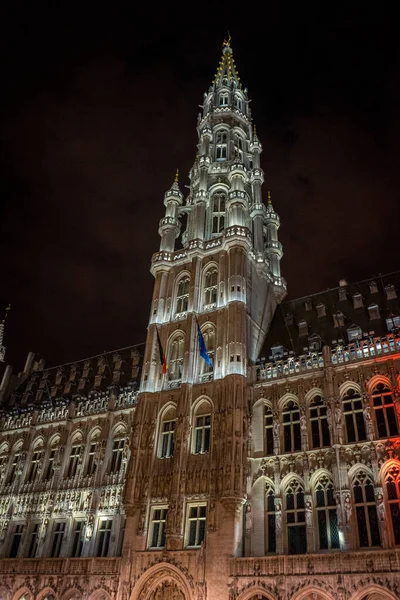 Campanario Bruselas Ilumina Ilumina Por Noche Bélgica —  Fotos de Stock