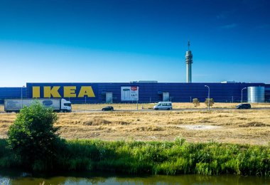 Hollanda, Güney Hollanda - 22 Temmuz 2018: IKEA deposu, Avrupa