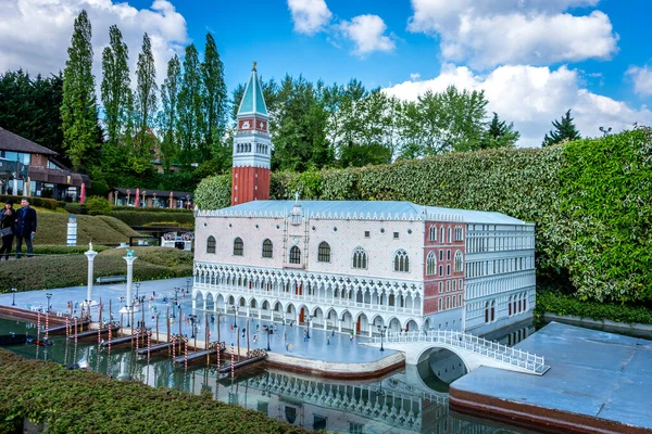 Brussels Belgium 2017 Miniatures Park Mini Europe Regeneration Palazzo Ducale — 스톡 사진