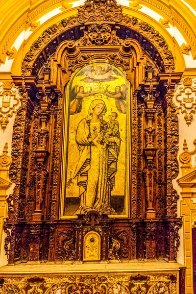 Junho 2017 Espanha Sevilha Altar Com Madonna Segurando Bebê Cristo — Fotografia de Stock
