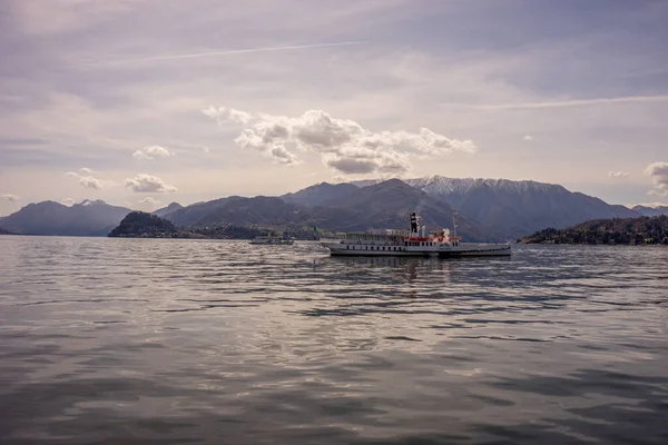 Menaggio Itália Abril 2018 Concordia Ferry Boat Lago Como Transportar — Fotografia de Stock