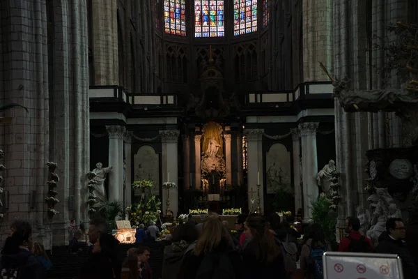 Gent België April Het Gebed Aan Het Altaar Van Sint — Stockfoto