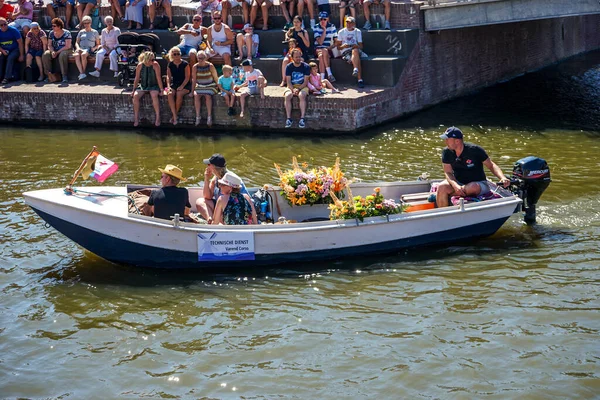 Nederländerna Delft Augusti 2018 Westland Boat Parade Varend Corso Festliga — Stockfoto