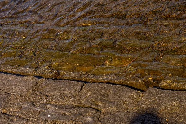Италия Белладжо Озеро Комо Крупный План Воды Камне — стоковое фото